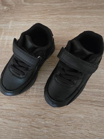 Chaussure taille 20