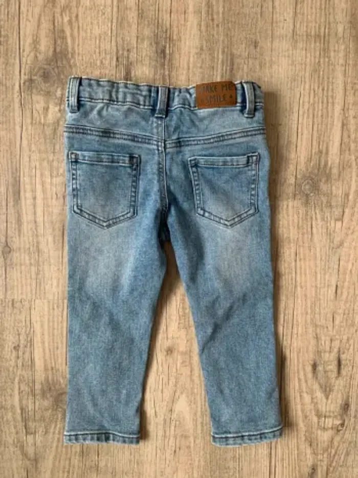 Jeans 24 mois - photo numéro 2