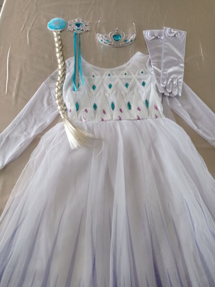 Déguisement robe princesse Elsa manche longue 6ans - photo numéro 3