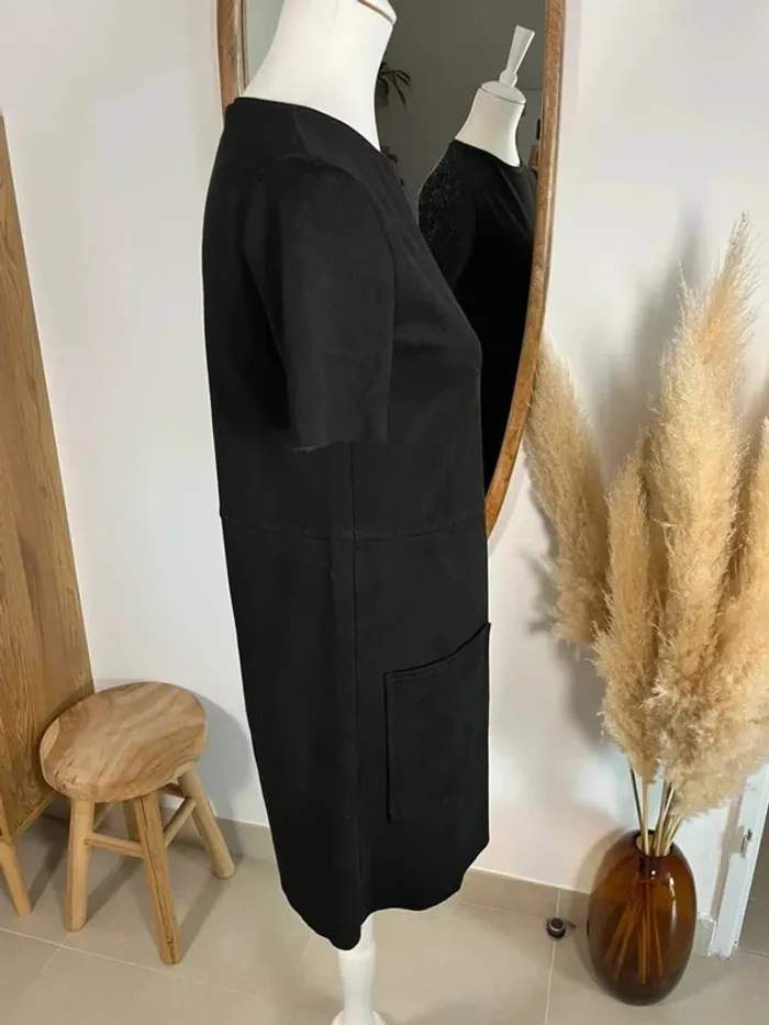 Robe noire Zara - photo numéro 2