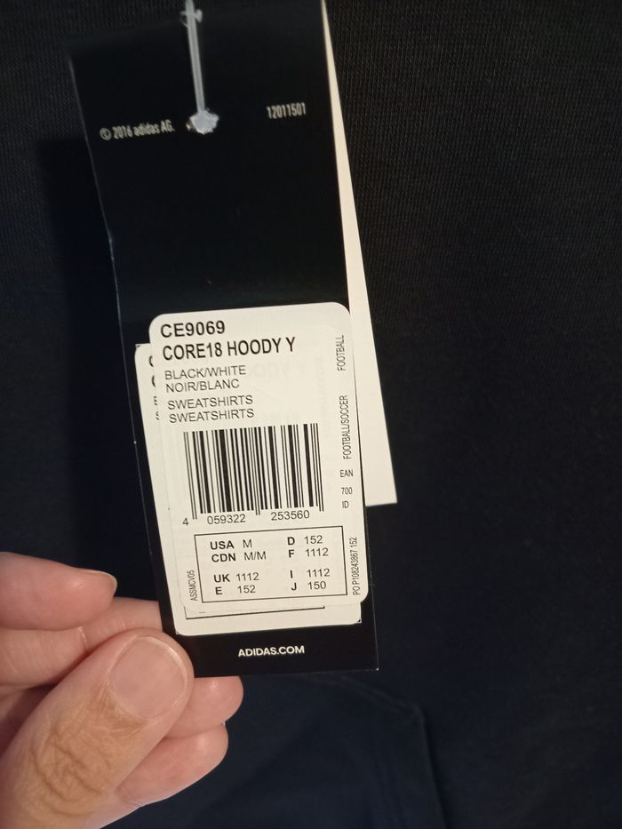 Sweat molletonné taille 11/12ans Adidas neuf - photo numéro 4