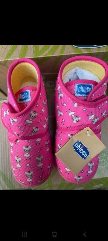 Chausson chicco pointure 27