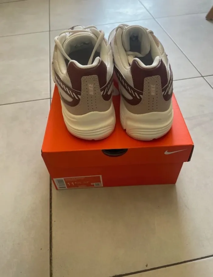 Nike Initiator “Rose” 39 neuves - photo numéro 5