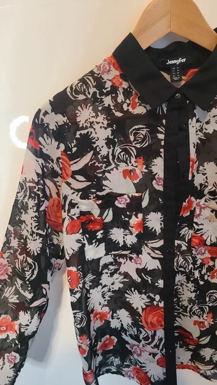 Chemise fleurie - photo numéro 2
