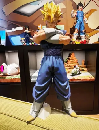Figurine de collection Dragon Ball Z – Master Stars Piece Super Saiyan Vegetto (Manga Dimensions)