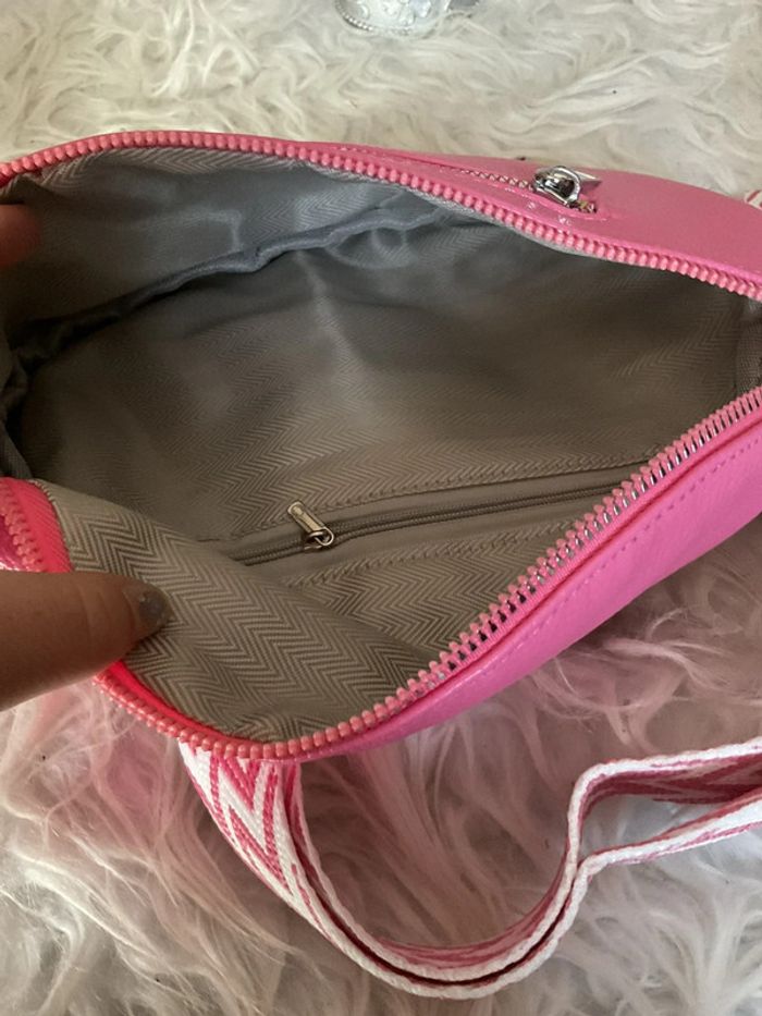 Sac banane rose fluo neuve - photo numéro 4