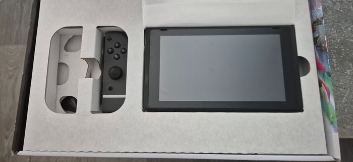 Nintendo Switch edition limitée SSBU - photo numéro 2