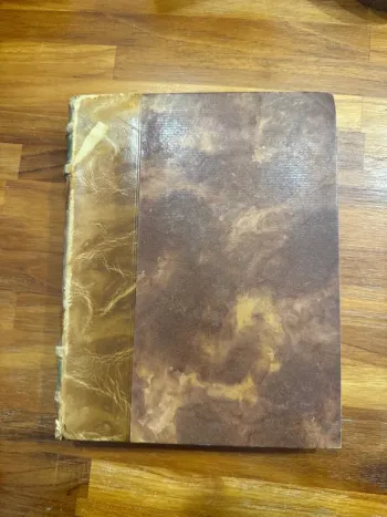 Livre, vieille église et vieux château de la Haute Auvergne