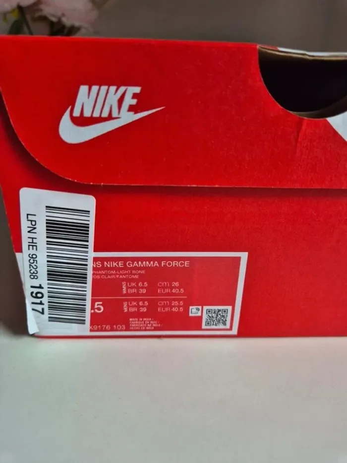 Nike Gamma Force Taille 40.5 EUR  blanc et beige sneaker basket NEUVE avec boite - photo numéro 5