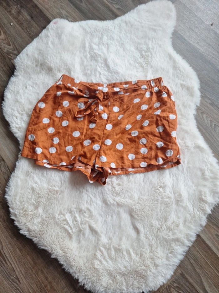 Short pyjama