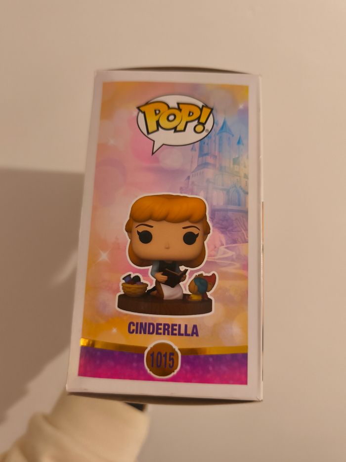 Figurine Funko pop Disney princesse cendrillon 1015 - photo numéro 4