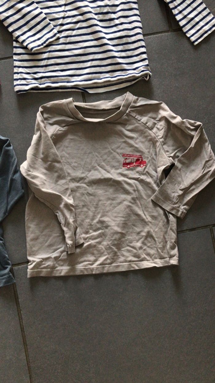 Lot t-shirt - photo numéro 3