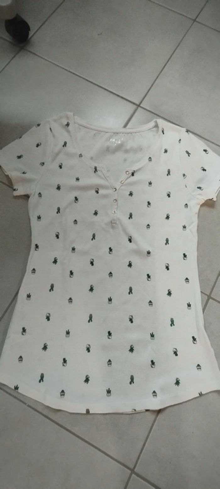 T shirt M