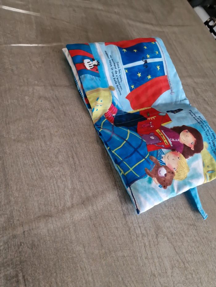 Livre coussin Hemma - photo numéro 3