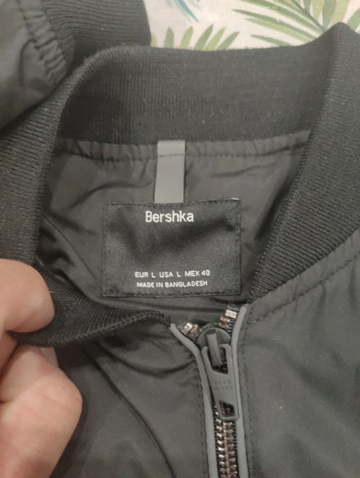 Veste Bershka noir - photo numéro 3