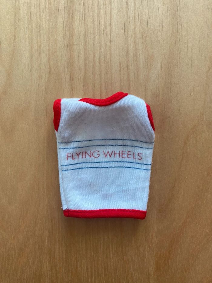 Tee shirt