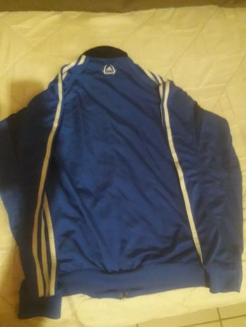 Vends veste Addidas.