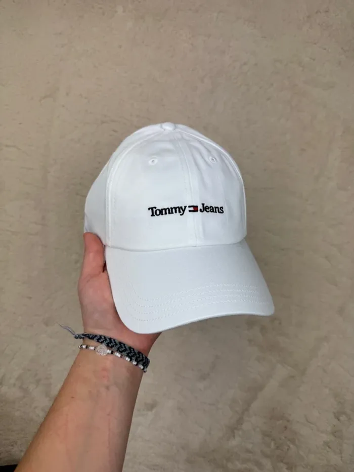 Casquette Tommy Hilfiger Blanche Logo Brodé Neuve