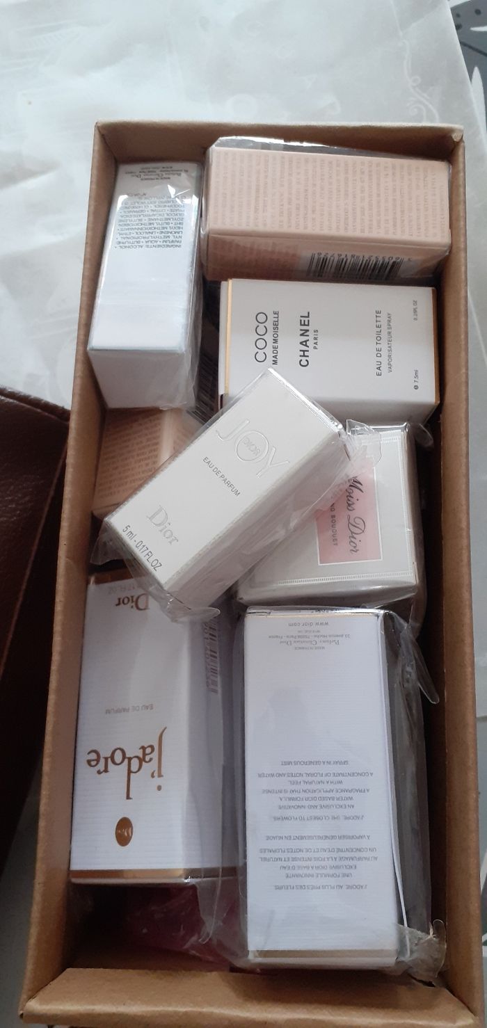 Eau de parfum, toilette - photo numéro 2