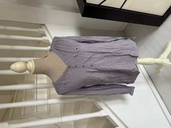 Blouse manches longues Camaieu grise à motifs roses