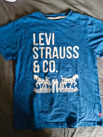 Tee shirt