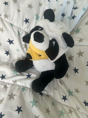 Peluche doudou Winnie costume panda 25 cm Disney