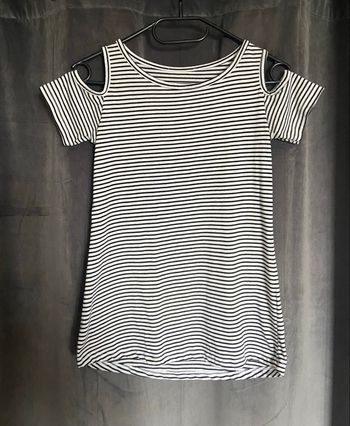 T shirt marinière épaules dénudées 