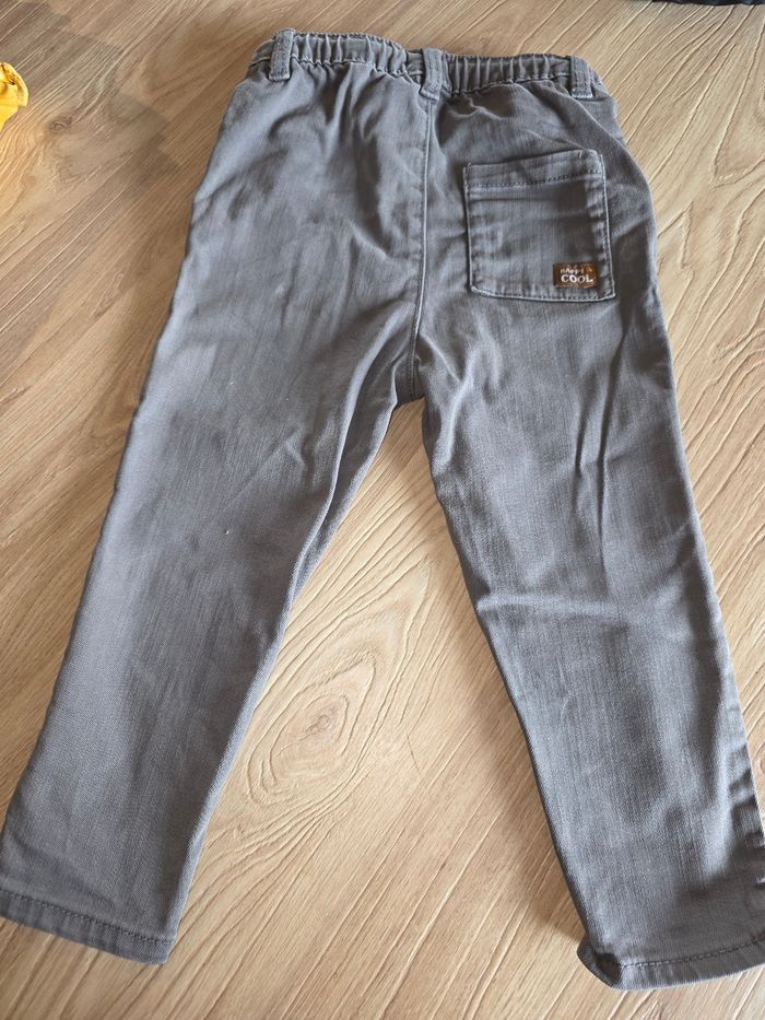 PANTALON GRIS GEMO 24 MOIS BON ETAT - photo numéro 3