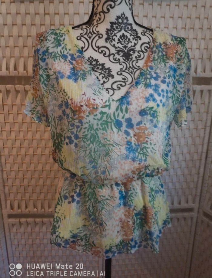💕Jolie Blouse  fleurie en voile Etam Femme – taille S/ 36 – tendance et féminine💕 - photo numéro 3