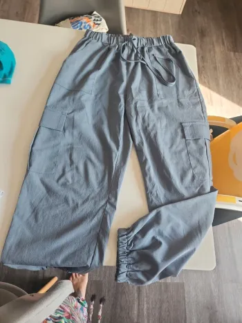 Pantalon cargo