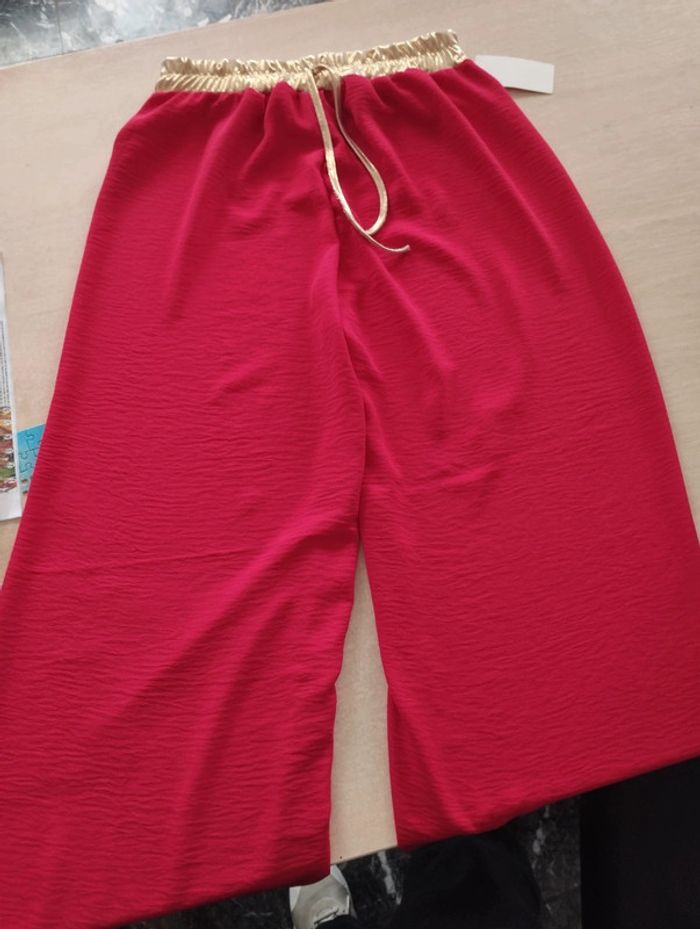 Pantalon rouge