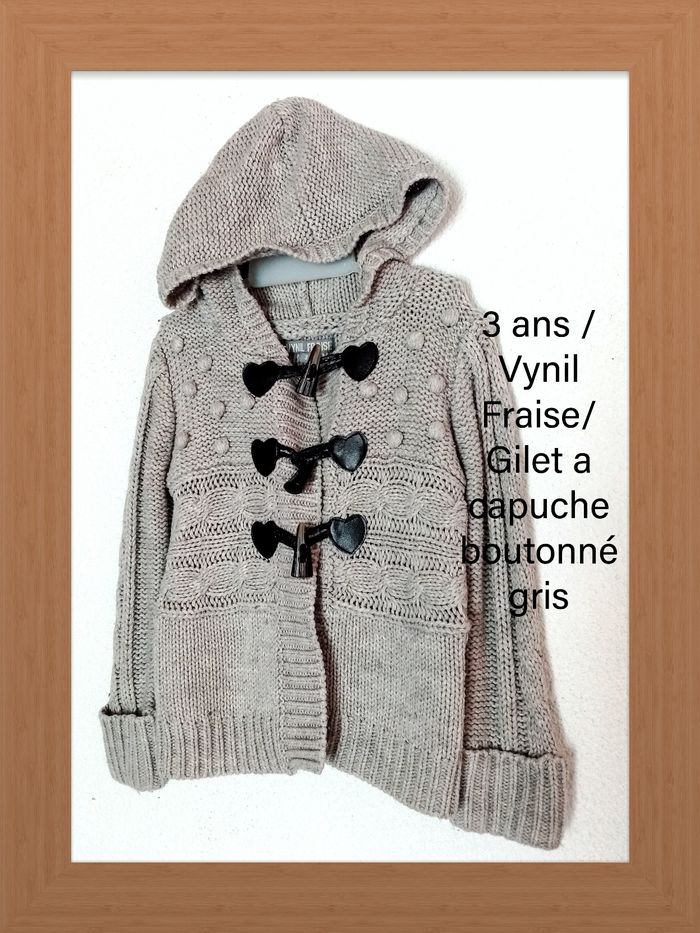 3 ans vynil fraise cardigan gilet gris a capuche boutonné toutes saisons /bon état