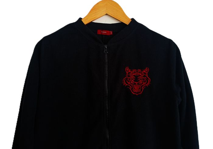 Combinaison pyjama noir tête de tigre rouge. Tissaia. Polaire. Taille 12 ans - photo numéro 2