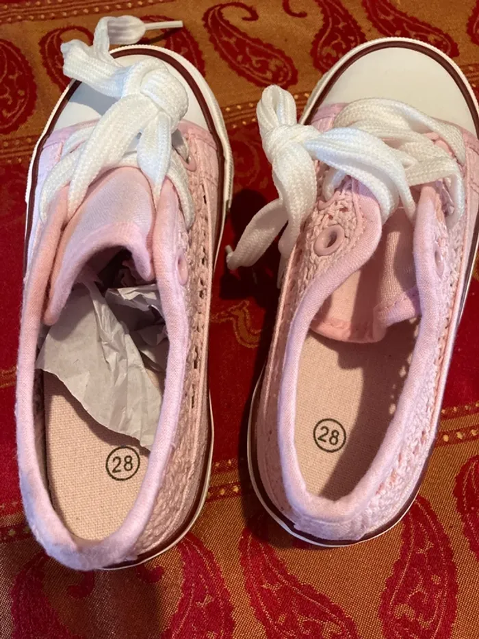 Chaussure rose - photo numéro 3