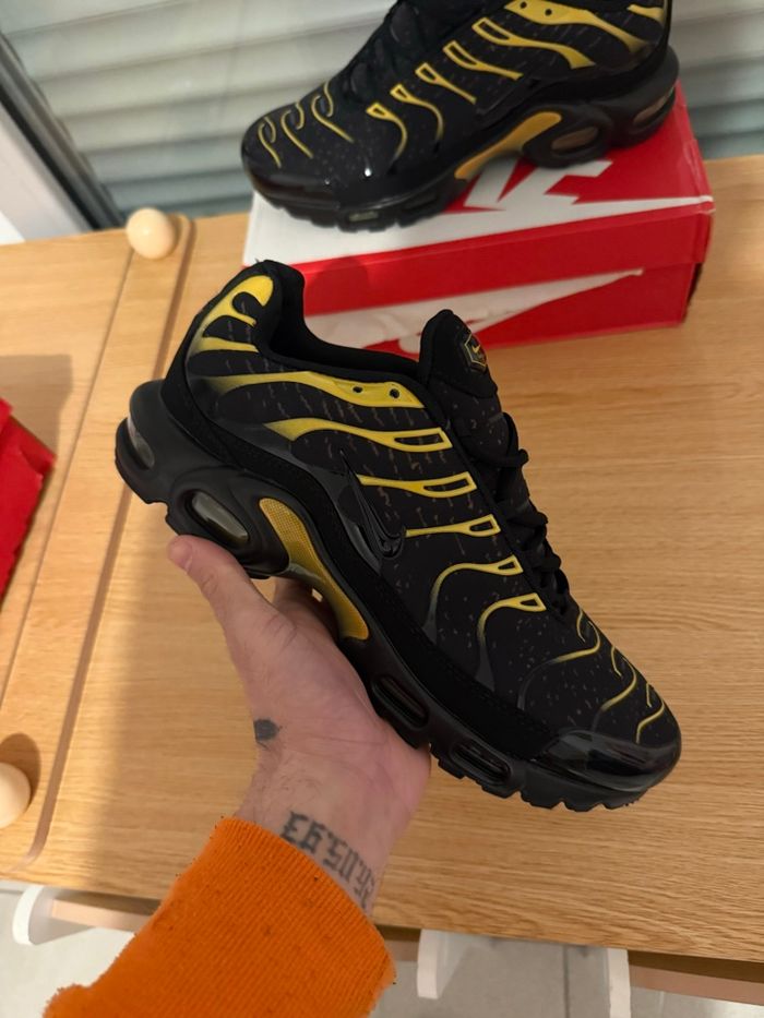 Tn nike noir orange - photo numéro 4