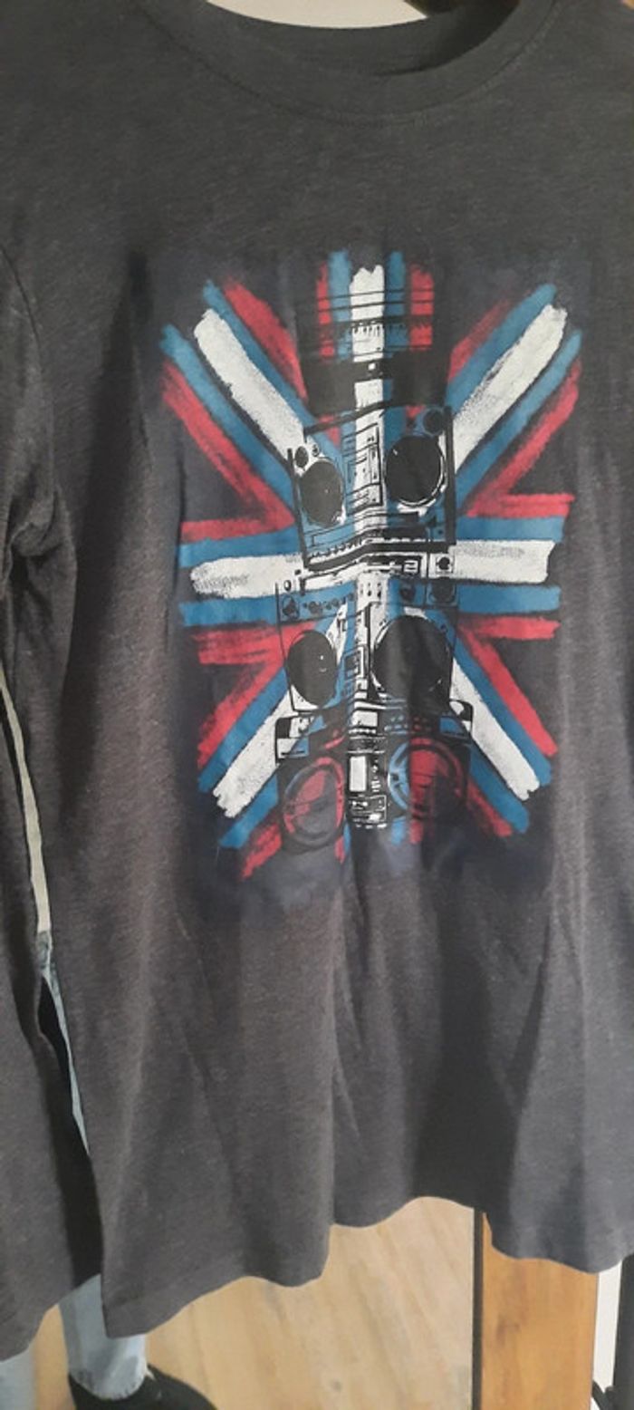 T shirt 16 ans - photo numéro 2