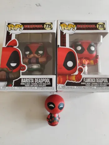 Lot figurine Funko Pop Deadpool 775 778 plus une Dorbz
