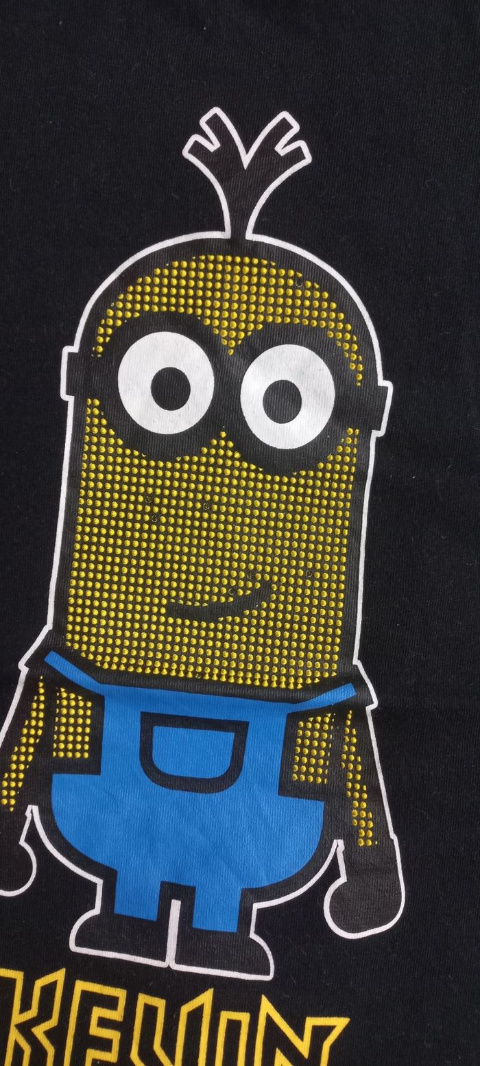 Tee shirt Minion 5 ans - photo numéro 2