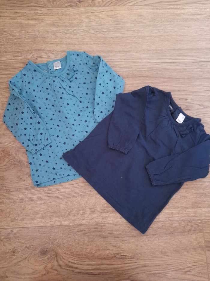 Lot 2 tee-shirts manches longues 12 mois