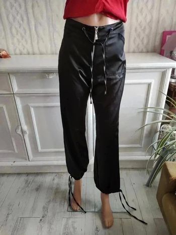 Pantalon large type satin T36