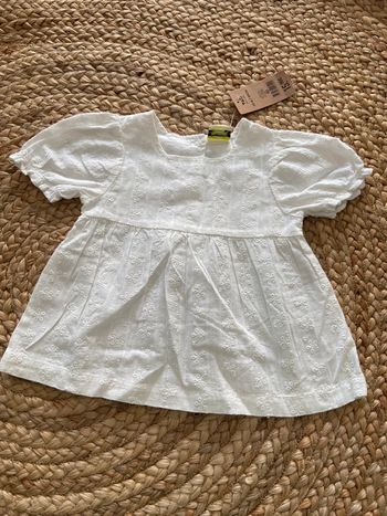 Tee shirt blouse, Tape à l’œil