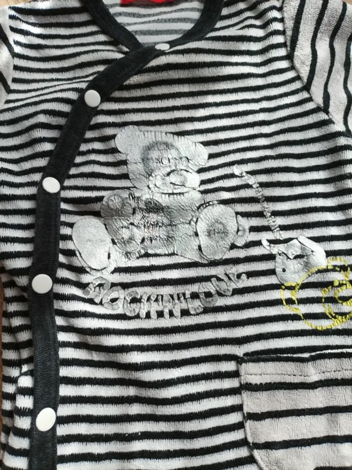 Pyjama - photo numéro 2