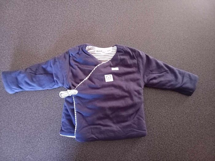 Lot de vêtements bébé 1 mois - photo numéro 7