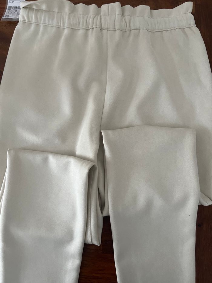 Pantalon beige - photo numéro 4