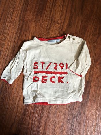 Pull beige et rouge 6 mois