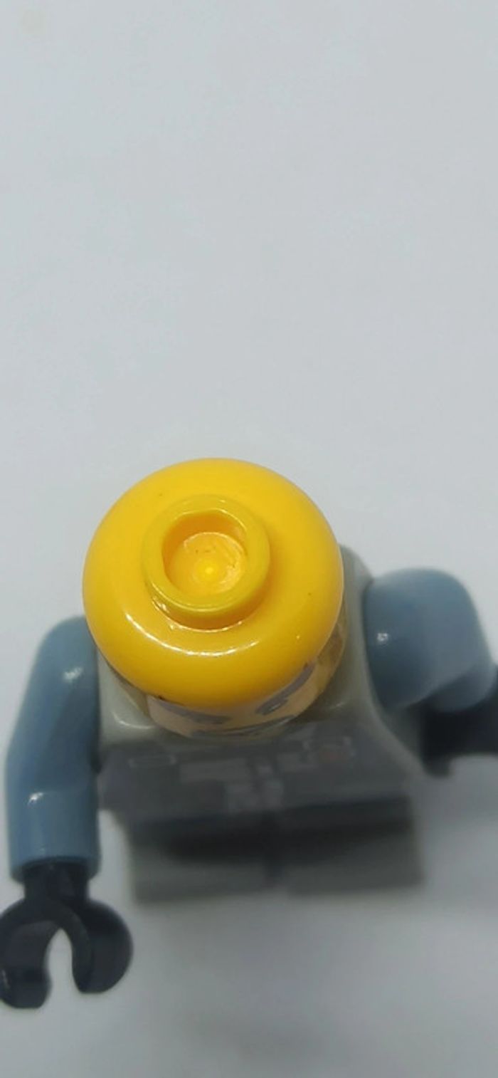 Figurine homme tête de requin avec poisson lego - photo numéro 8