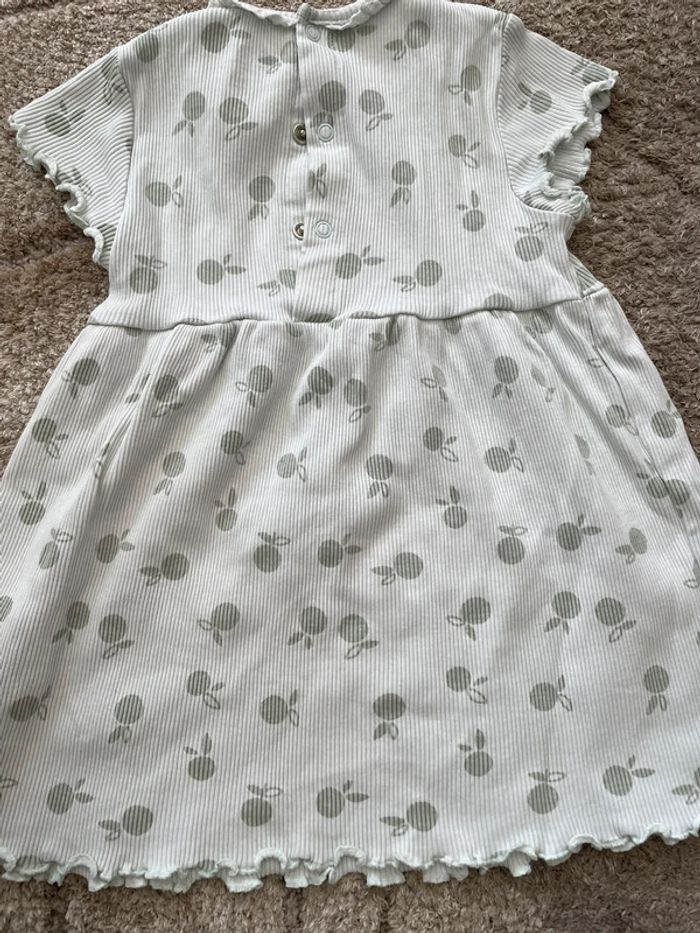 Robe 18 mois fille - photo numéro 2