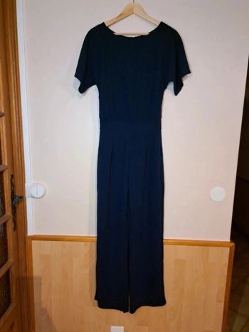 Combinaison pantalon bleue en S