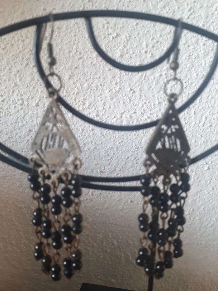 Boucle d'oreille vintage - photo numéro 3