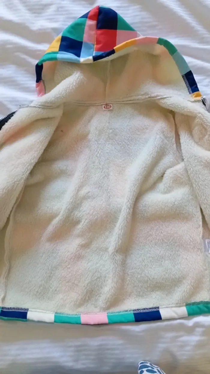 Veste demi saison doublée 8 ans - photo numéro 3